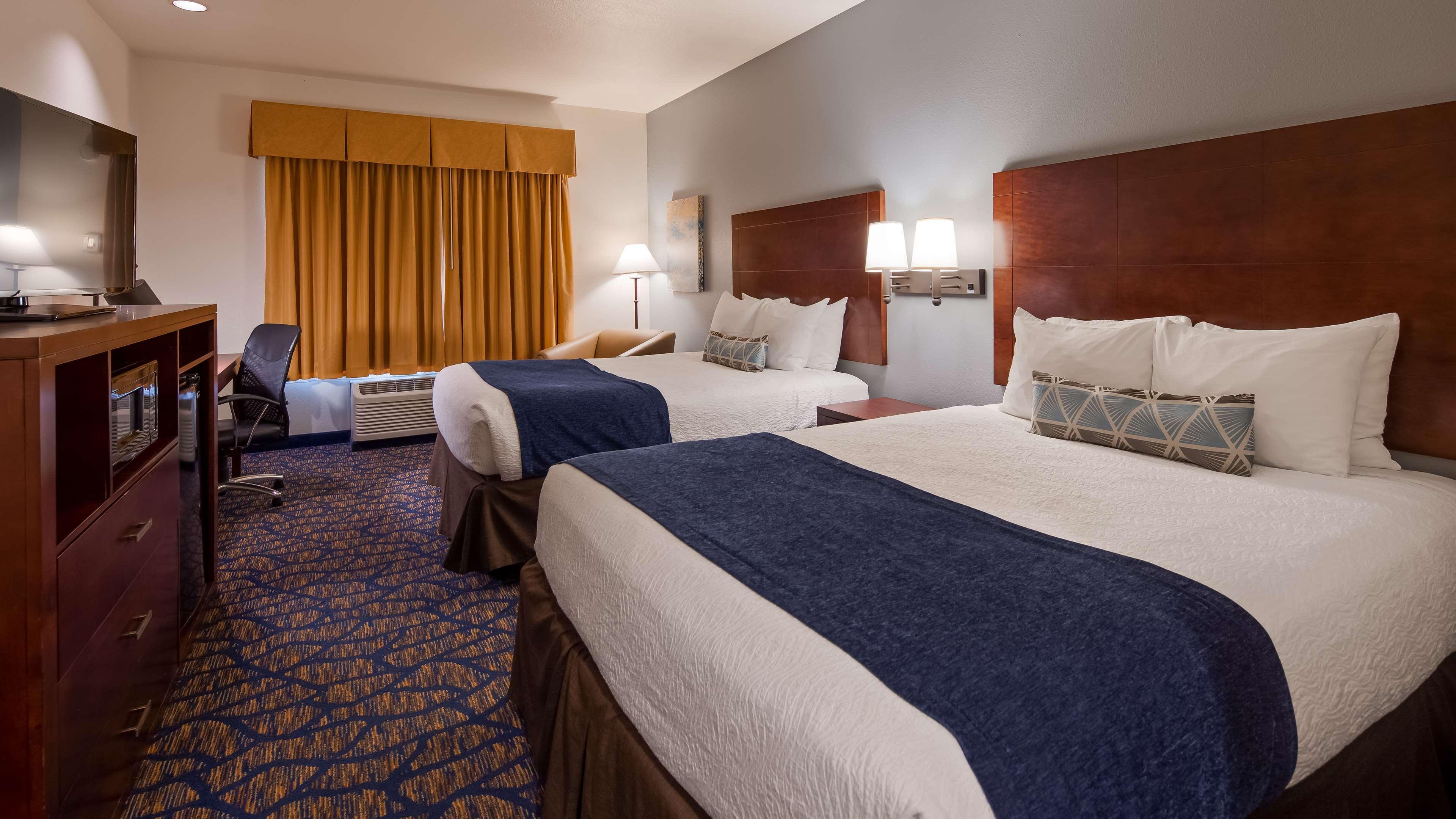 Best Western Plus Villa Del Lago Inn Patterson Eksteriør bilde