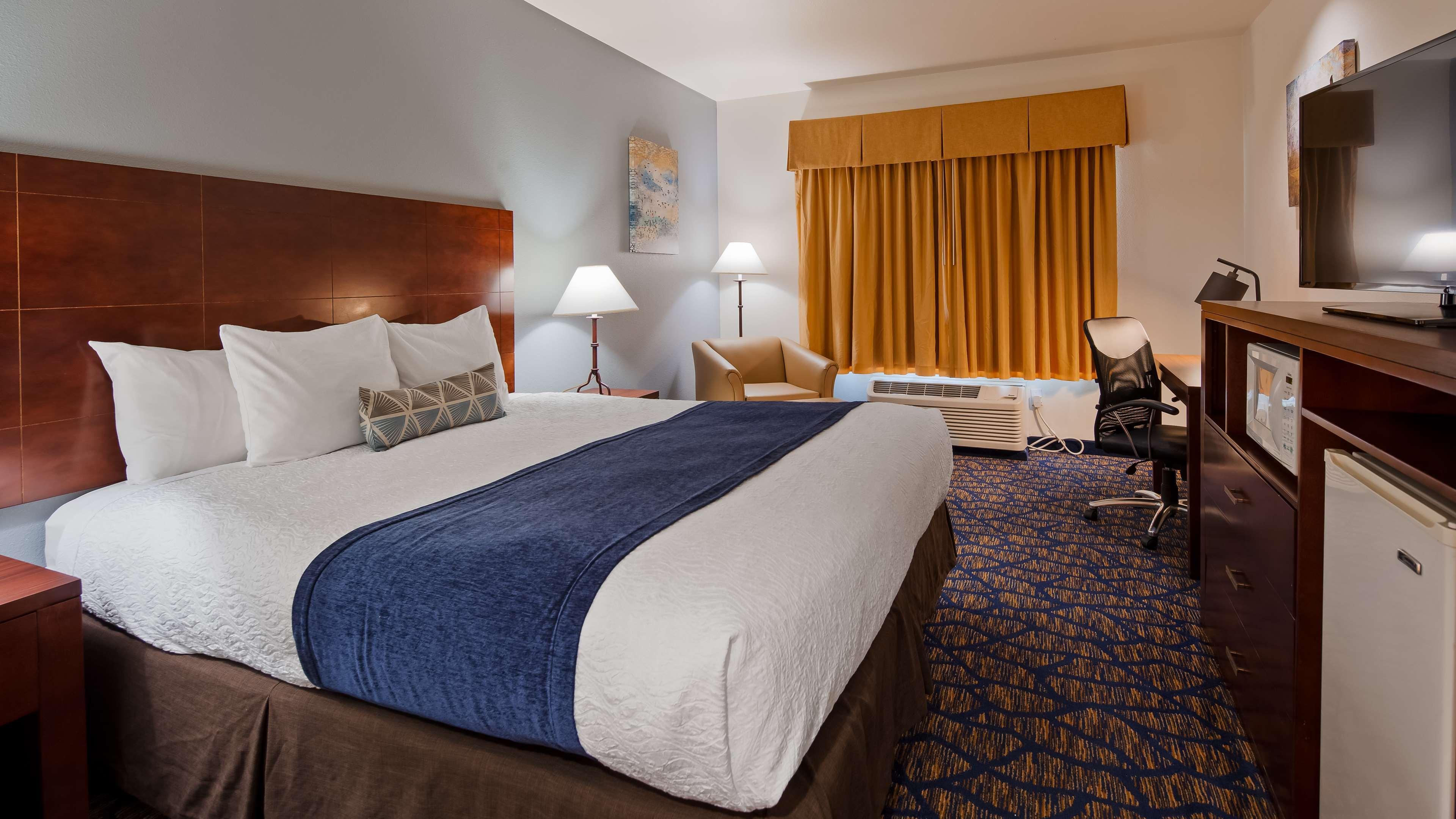 Best Western Plus Villa Del Lago Inn Patterson Eksteriør bilde