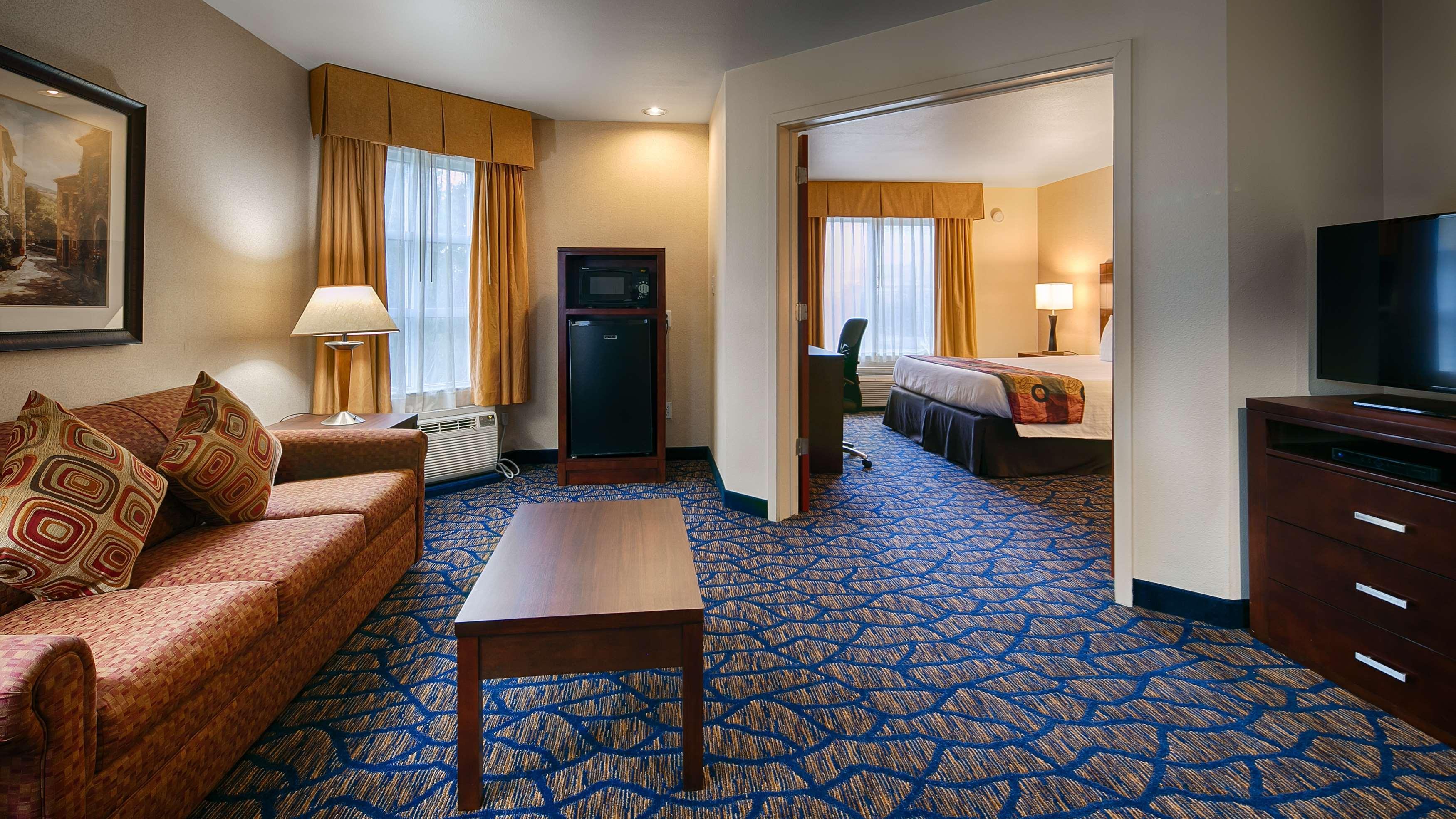 Best Western Plus Villa Del Lago Inn Patterson Eksteriør bilde