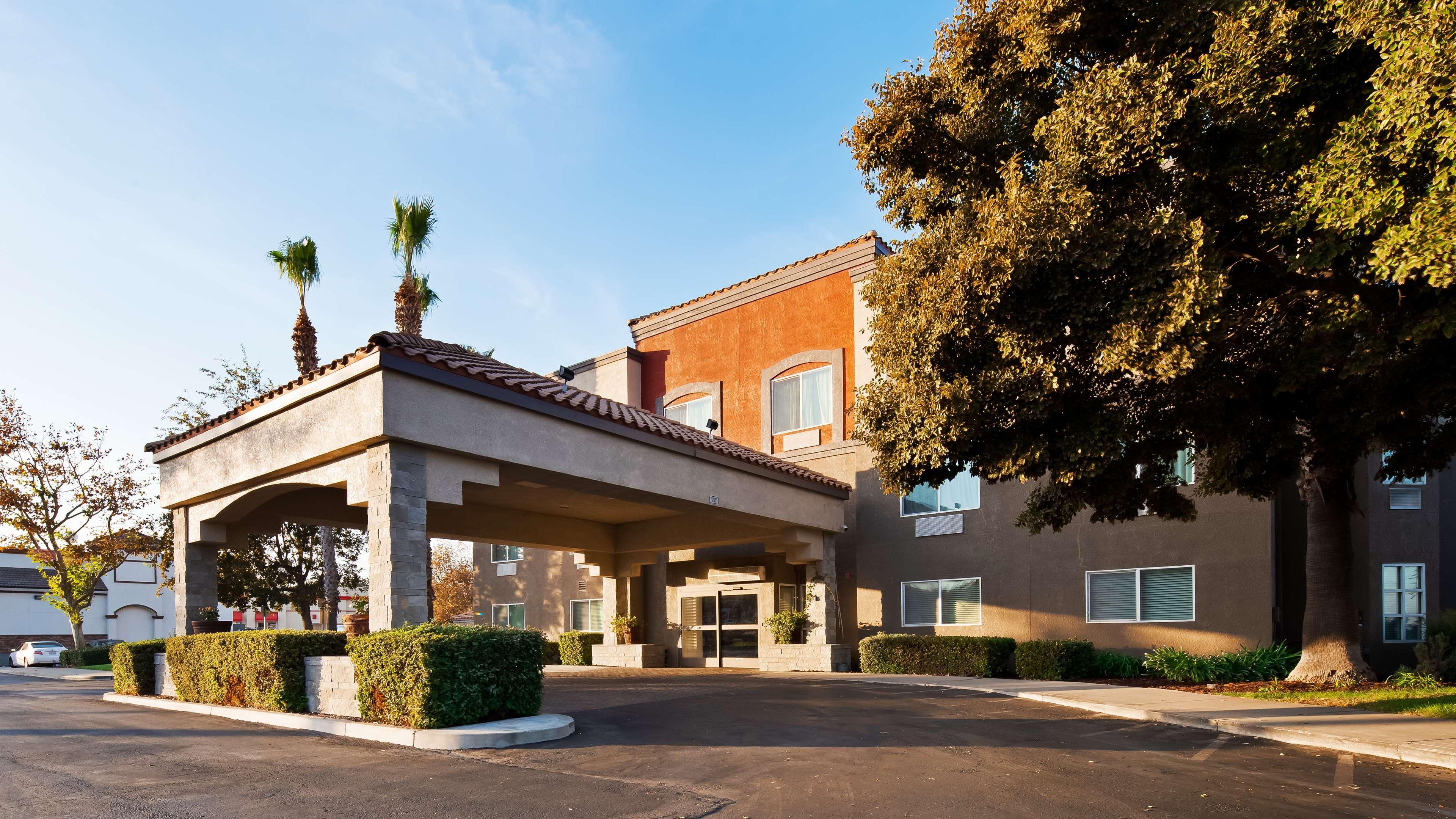 Best Western Plus Villa Del Lago Inn Patterson Eksteriør bilde