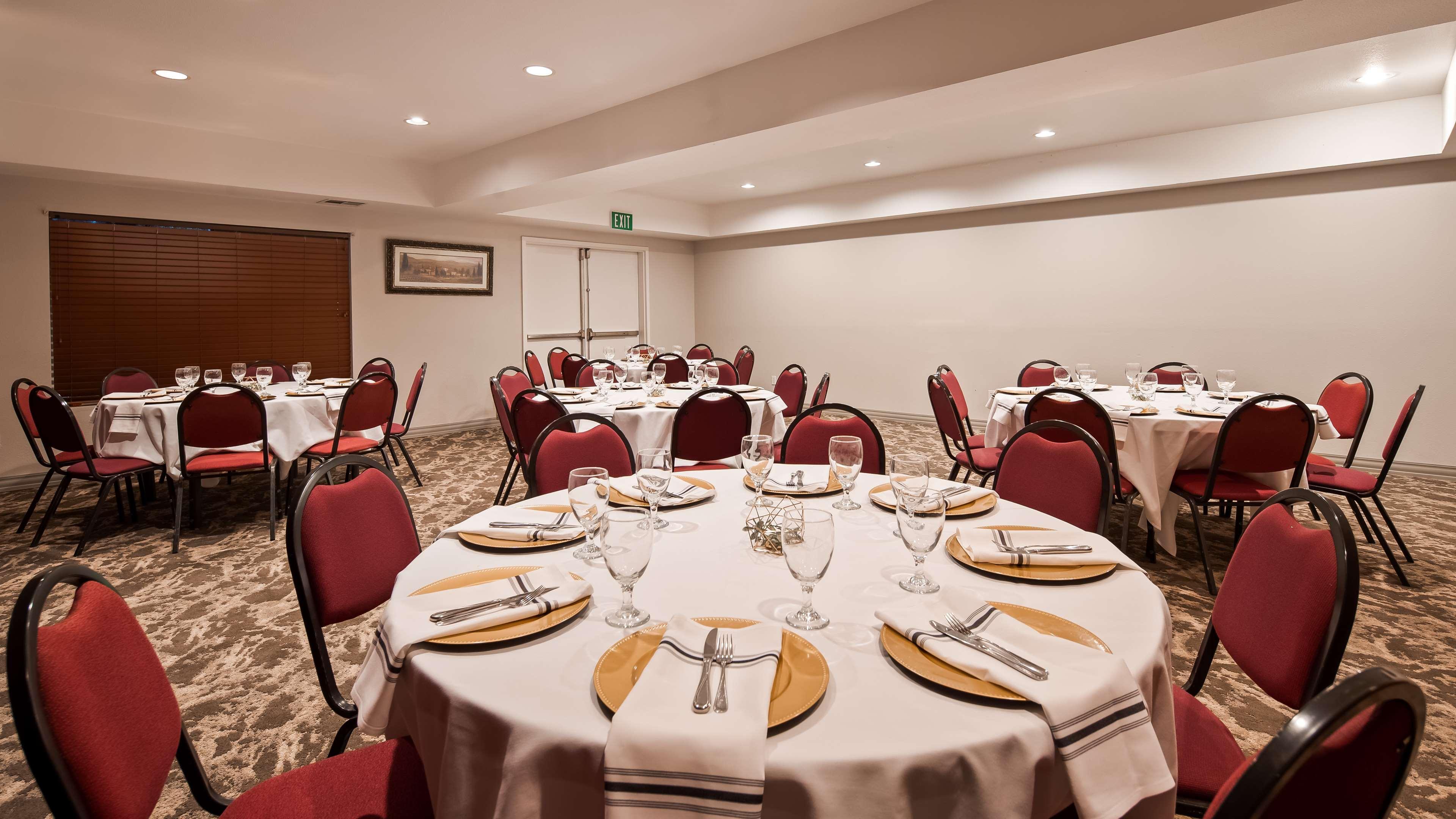 Best Western Plus Villa Del Lago Inn Patterson Eksteriør bilde