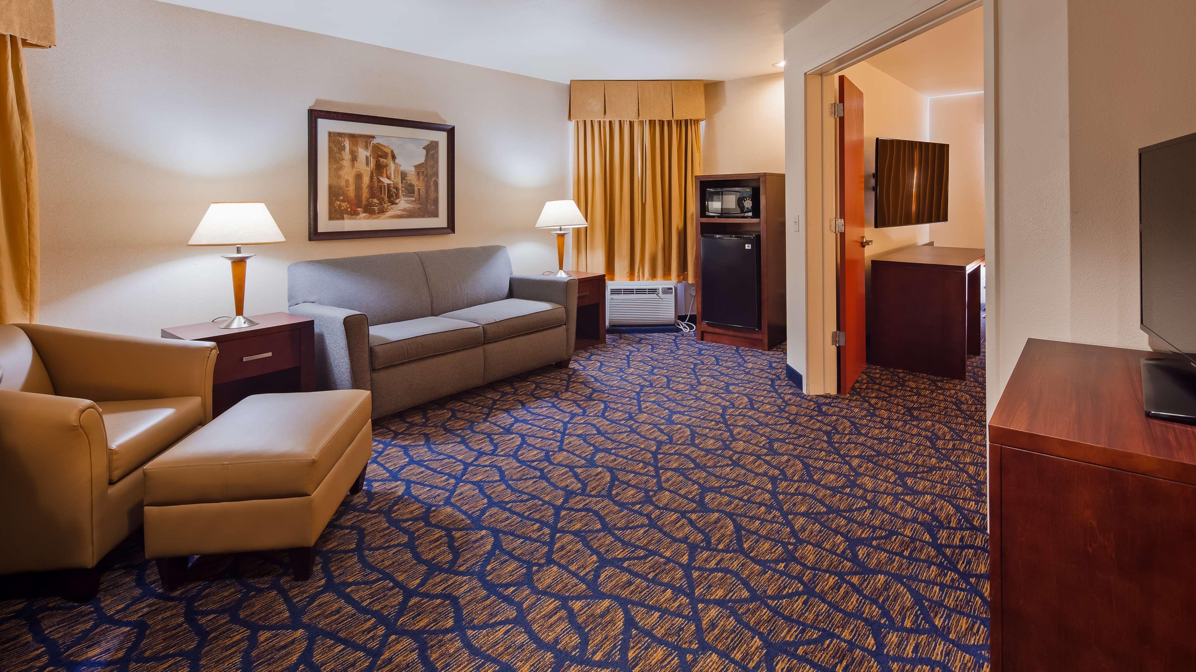 Best Western Plus Villa Del Lago Inn Patterson Eksteriør bilde