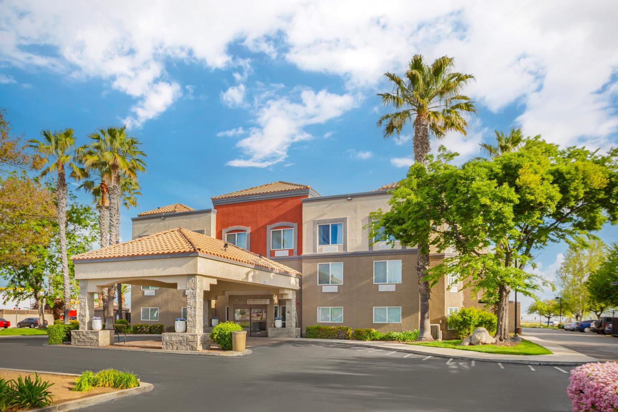 Best Western Plus Villa Del Lago Inn Patterson Eksteriør bilde
