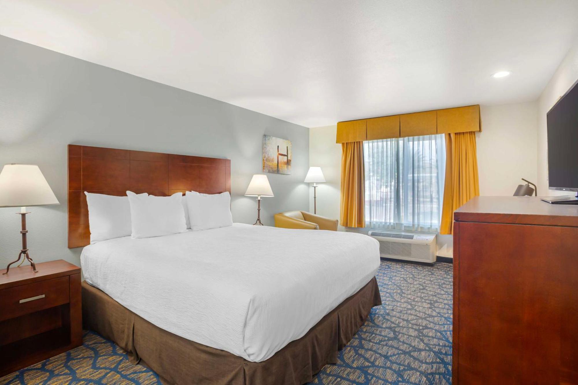 Best Western Plus Villa Del Lago Inn Patterson Eksteriør bilde