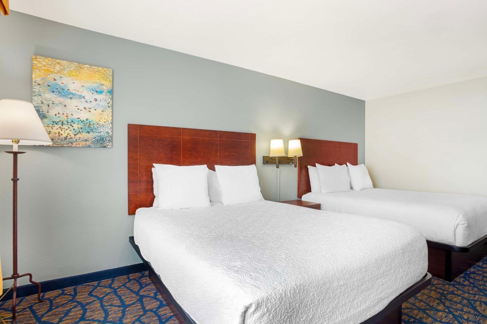 Best Western Plus Villa Del Lago Inn Patterson Eksteriør bilde