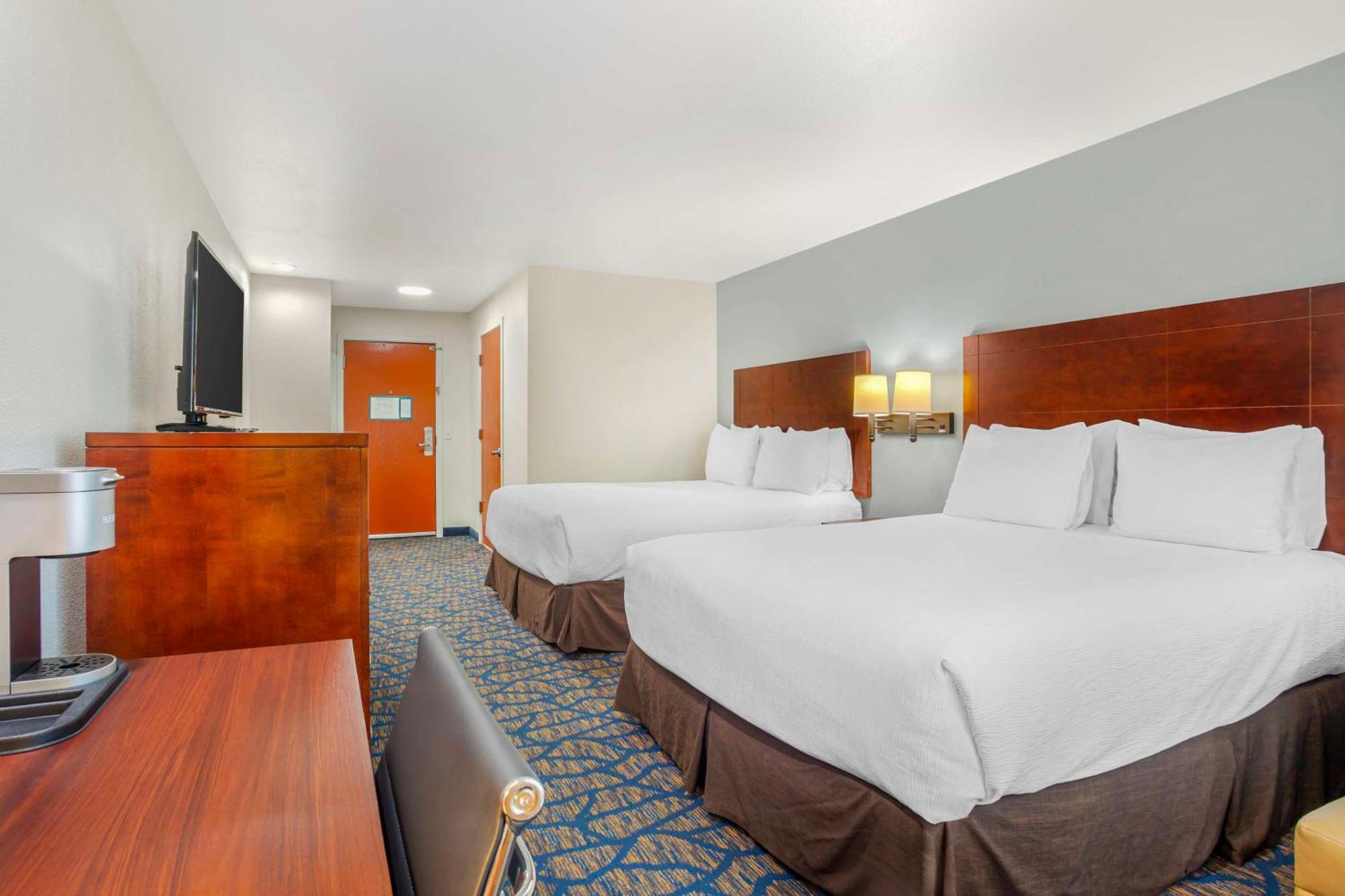 Best Western Plus Villa Del Lago Inn Patterson Eksteriør bilde