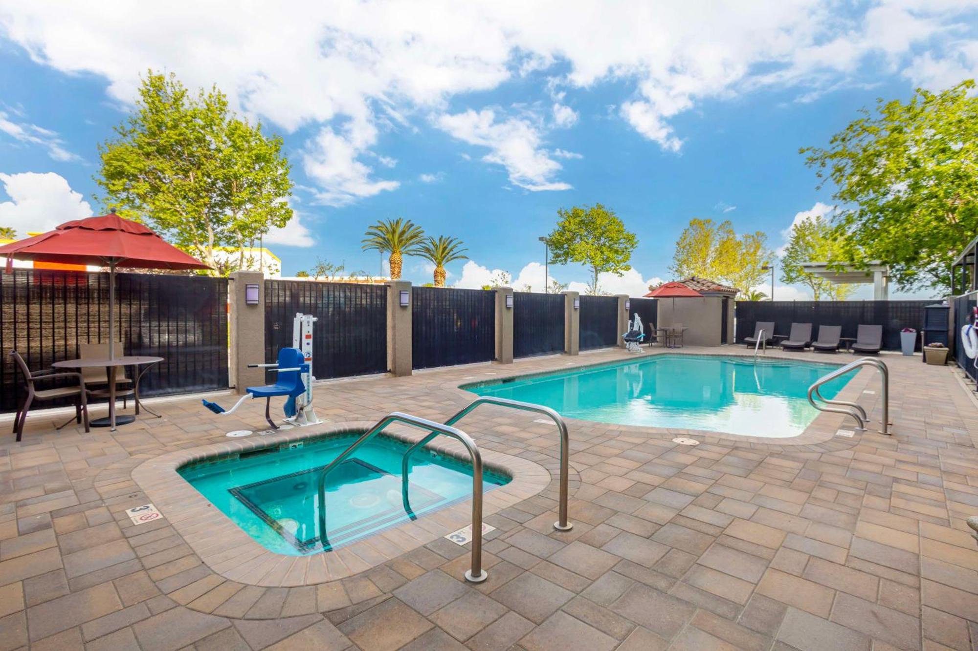Best Western Plus Villa Del Lago Inn Patterson Eksteriør bilde